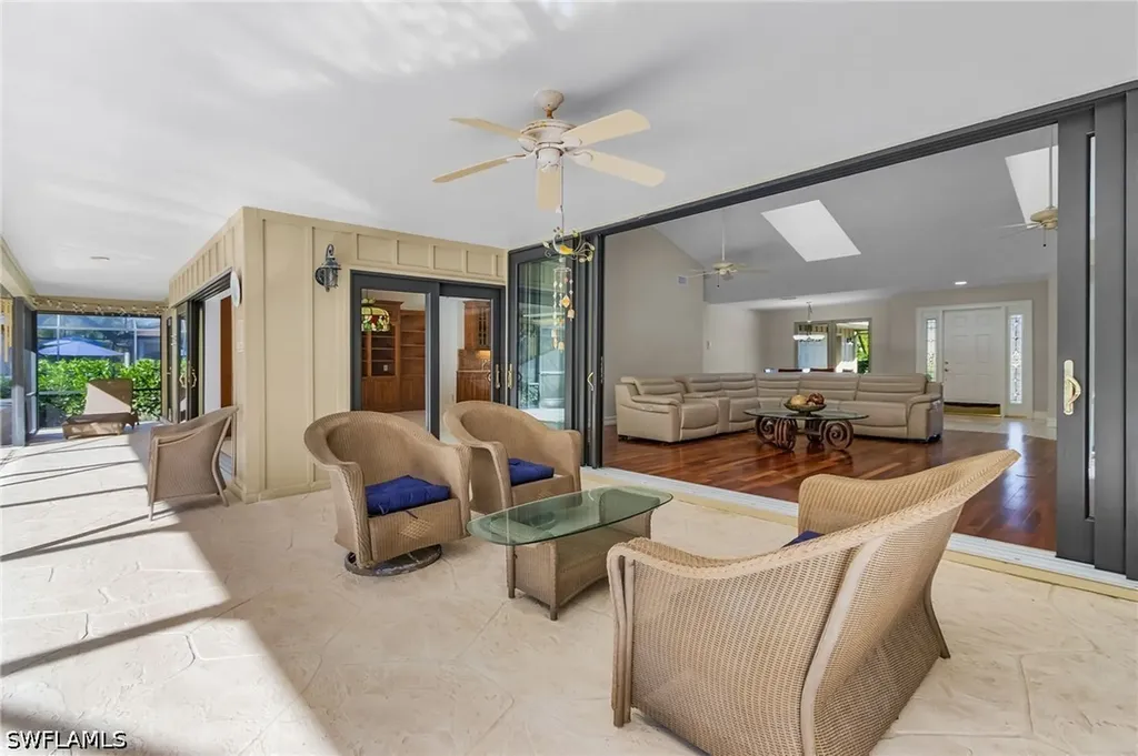 2377 Kings Lake Boulevard Naples FL 34112