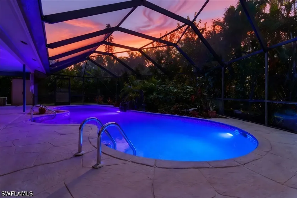 2377 Kings Lake Boulevard Naples FL 34112
