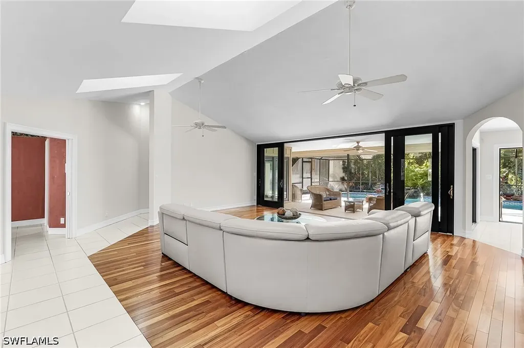 2377 Kings Lake Boulevard Naples FL 34112