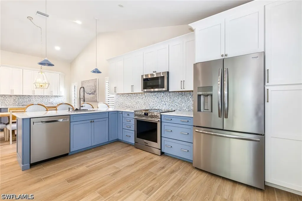 1374 Foxfire Lane Naples FL 34104