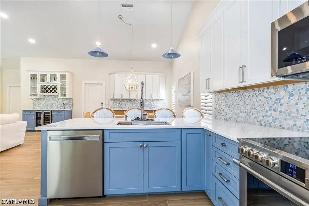 1374 Foxfire Lane Naples FL 34104