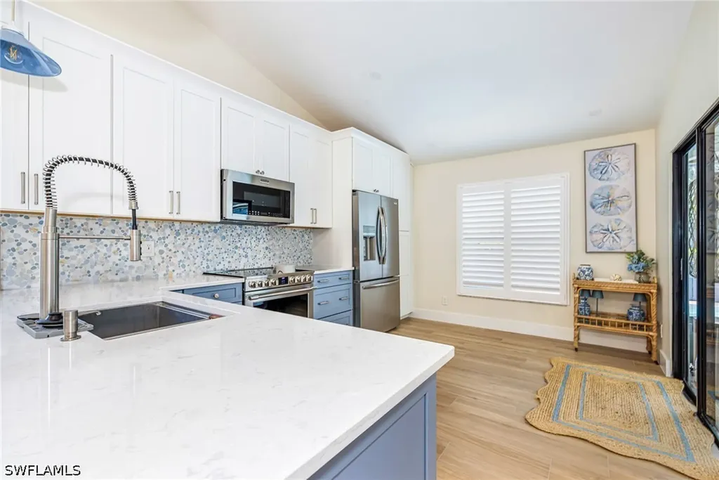 1374 Foxfire Lane Naples FL 34104