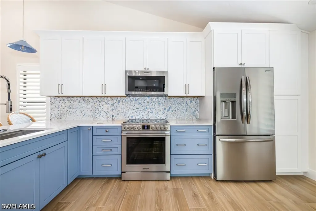 1374 Foxfire Lane Naples FL 34104