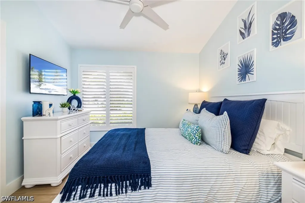 1374 Foxfire Lane Naples FL 34104