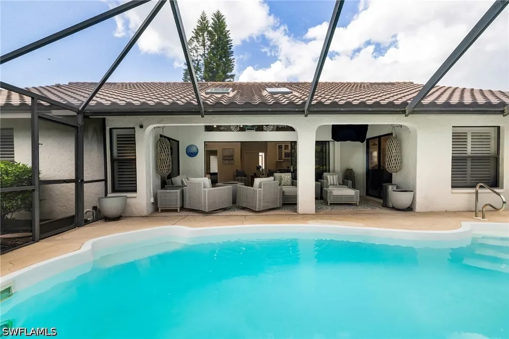 1374 Foxfire Lane Naples FL 34104