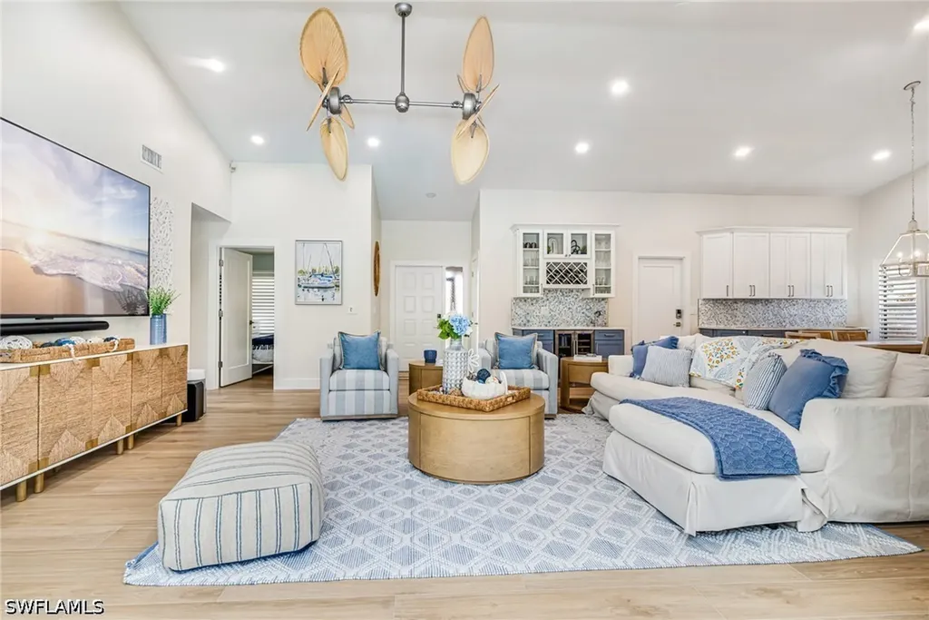 1374 Foxfire Lane Naples FL 34104