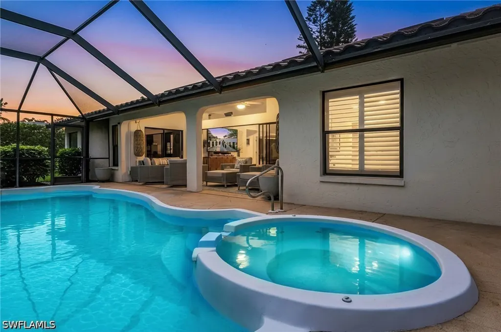 1374 Foxfire Lane Naples FL 34104