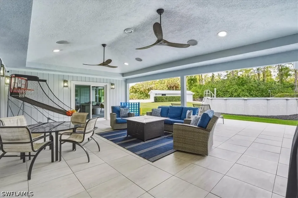 631 5th Street SW Naples FL 34117