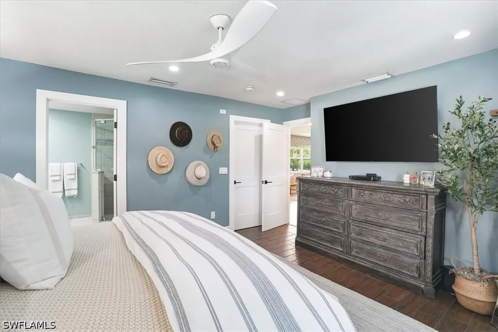 631 5th Street SW Naples FL 34117