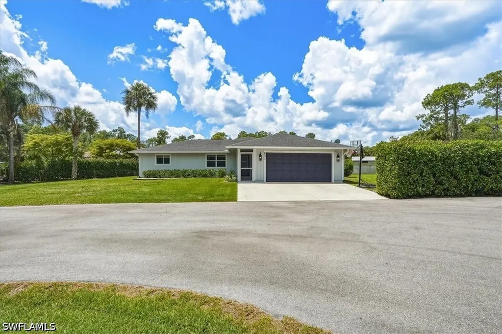 631 5th Street SW Naples FL 34117