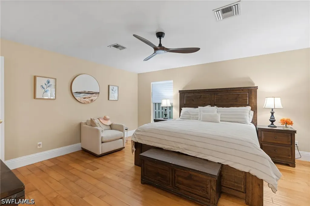 523 103rd Avenue N Naples FL 34108