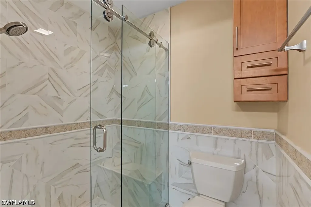 523 103rd Avenue N Naples FL 34108