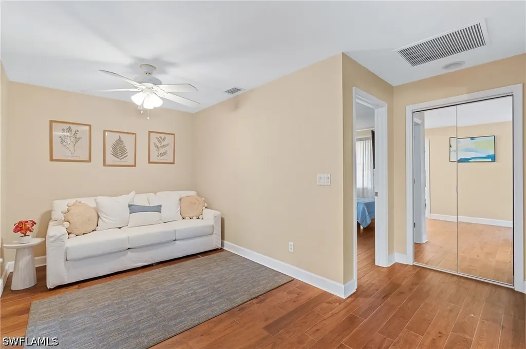 523 103rd Avenue N Naples FL 34108