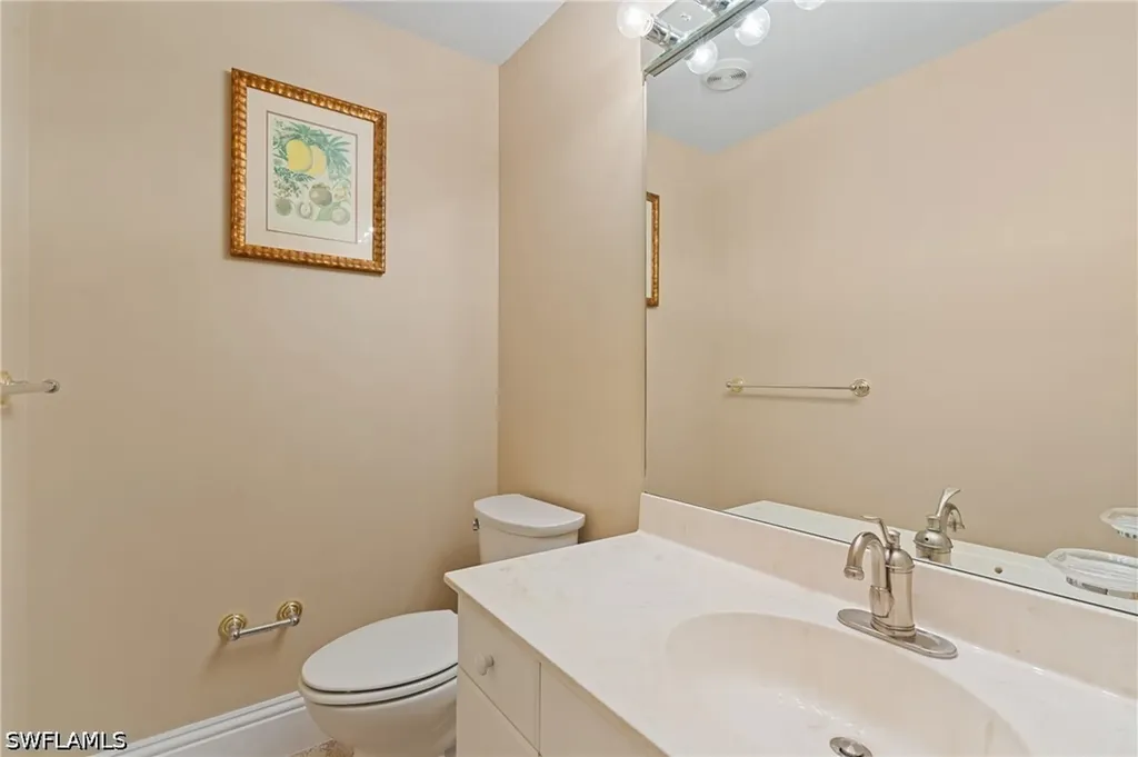 523 103rd Avenue N Naples FL 34108