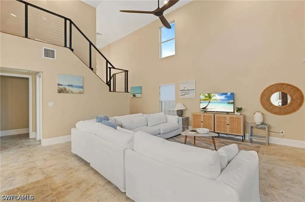 523 103rd Avenue N Naples FL 34108
