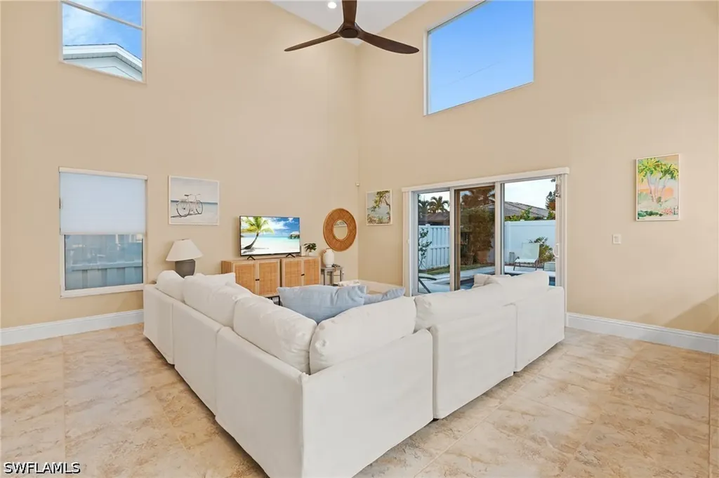 523 103rd Avenue N Naples FL 34108