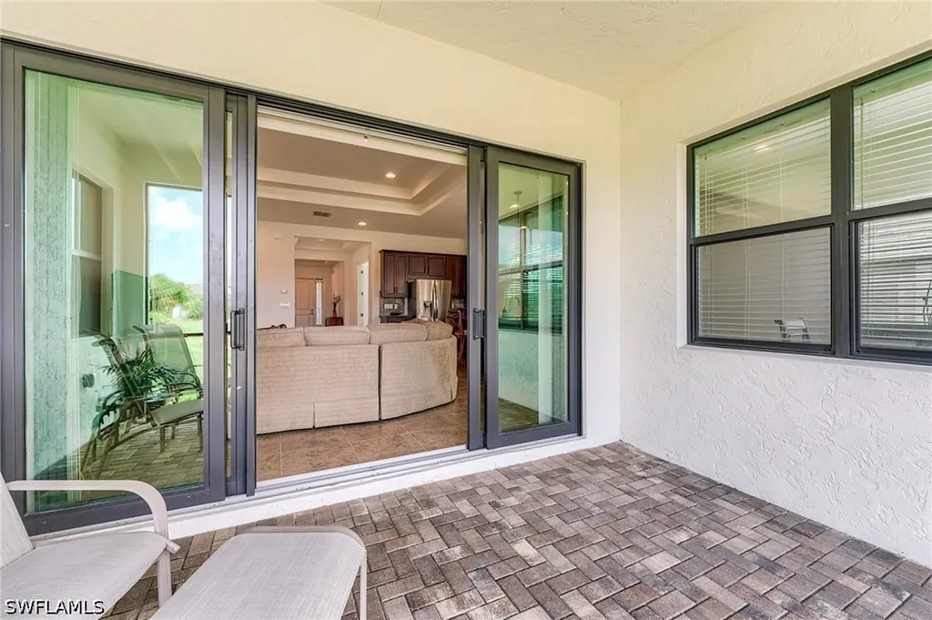 9209 Woodhurst Drive Naples FL 34120