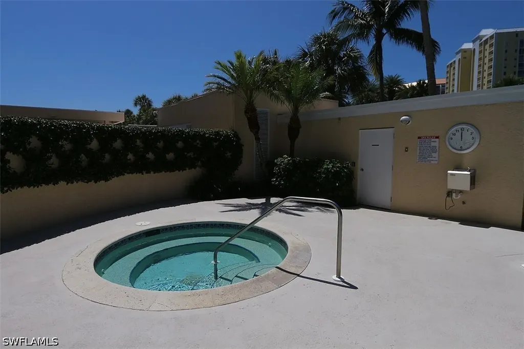 5550 Heron Point Drive Naples FL 34108