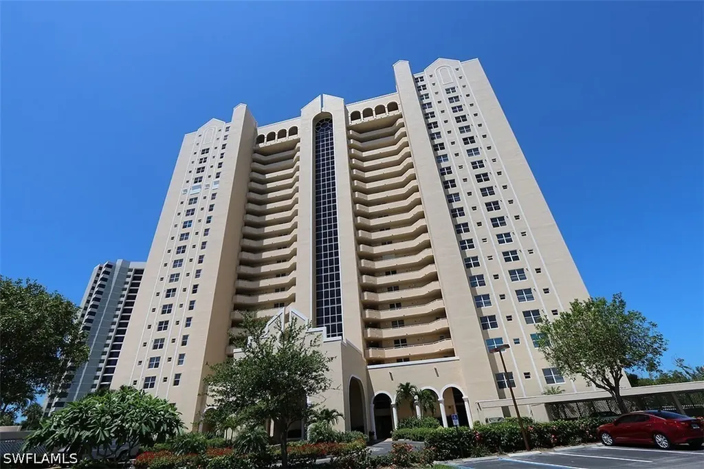 5550 Heron Point Drive Naples FL 34108