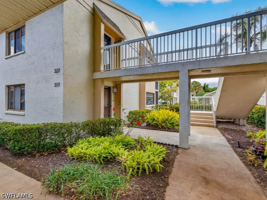 910 Vanderbilt Beach Road Naples FL 34108