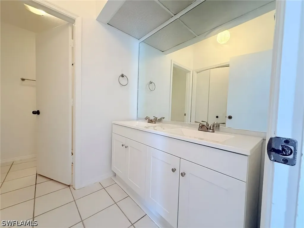 27501 Playa Del Rey Lane Bonita Springs FL 34135