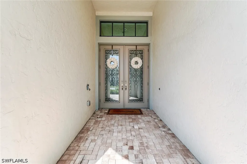 9327 Woodhurst Drive Naples FL 34120