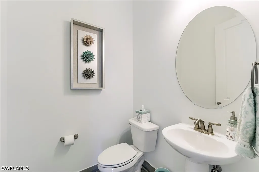 9327 Woodhurst Drive Naples FL 34120