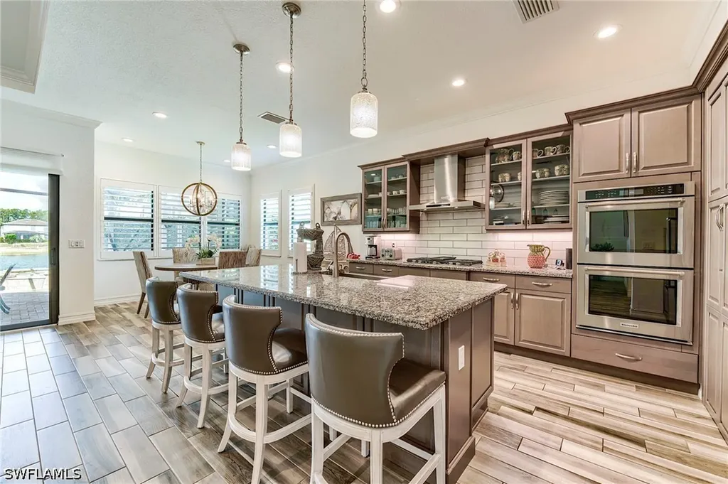 9327 Woodhurst Drive Naples FL 34120