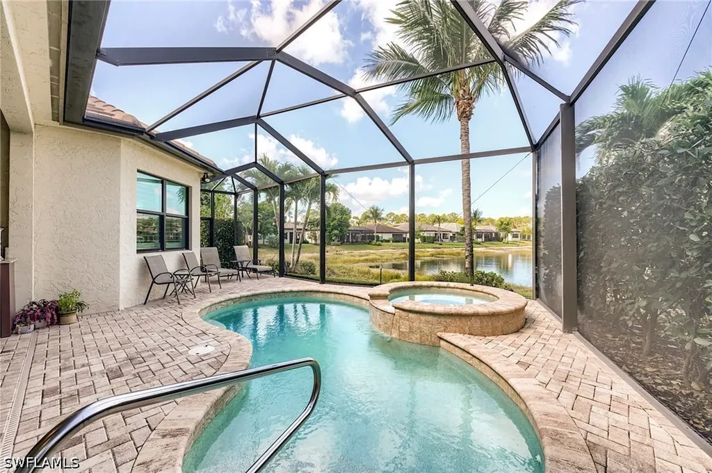 9327 Woodhurst Drive Naples FL 34120
