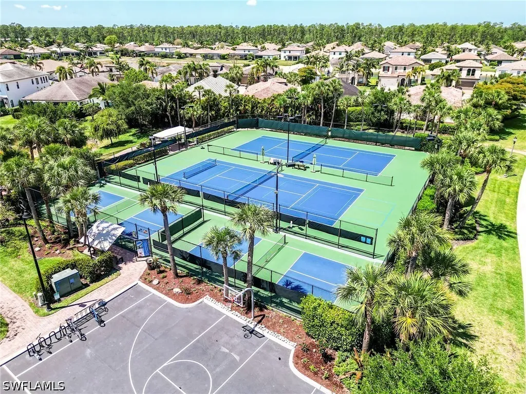 9327 Woodhurst Drive Naples FL 34120