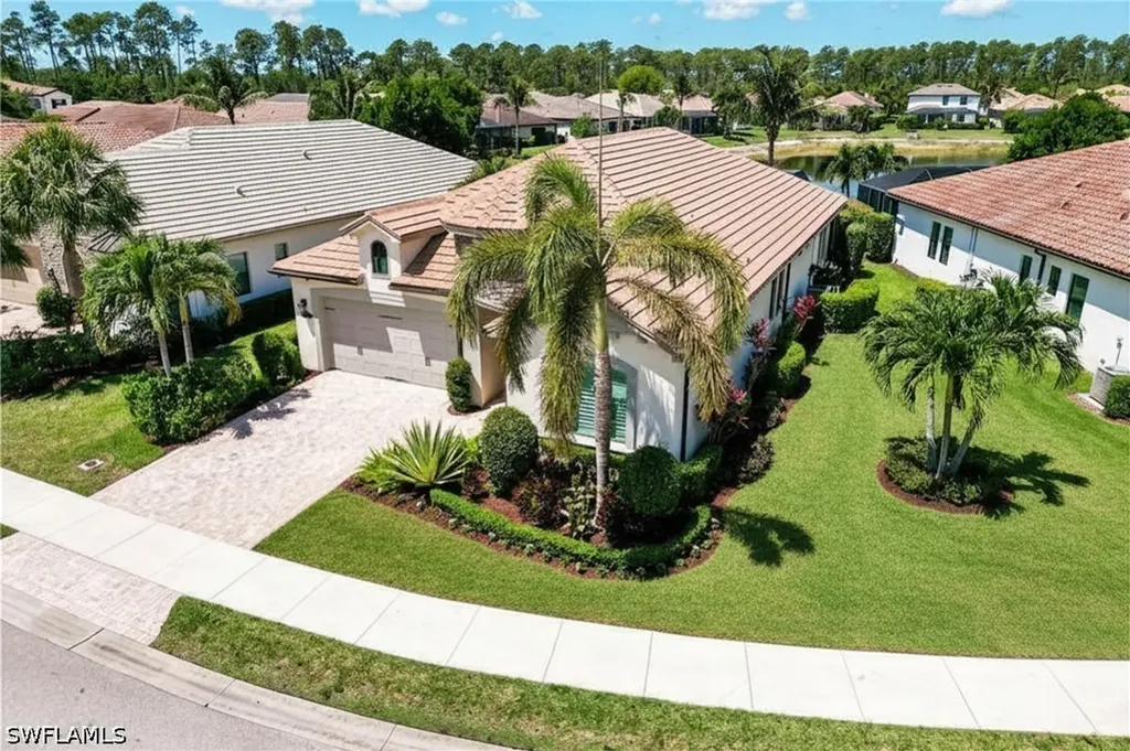 9327 Woodhurst Drive Naples FL 34120