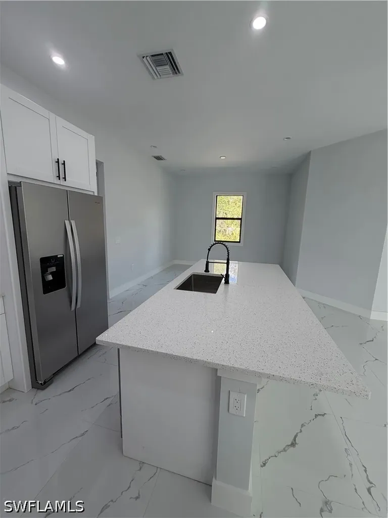 2863 52nd Avenue NE Naples FL 34120