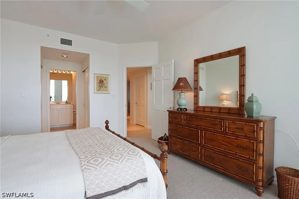 60 Seagate Drive Naples FL 34103