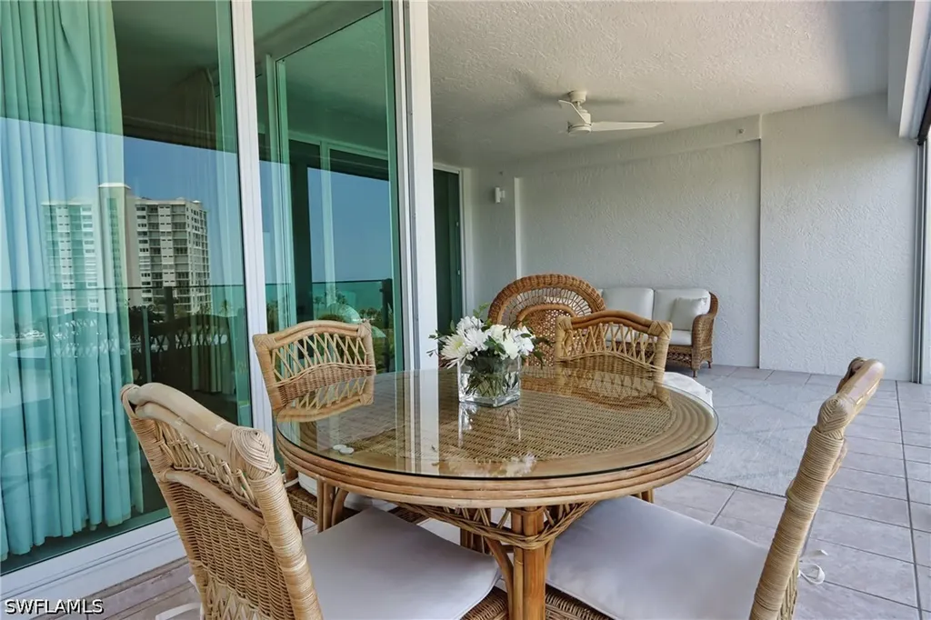 60 Seagate Drive Naples FL 34103