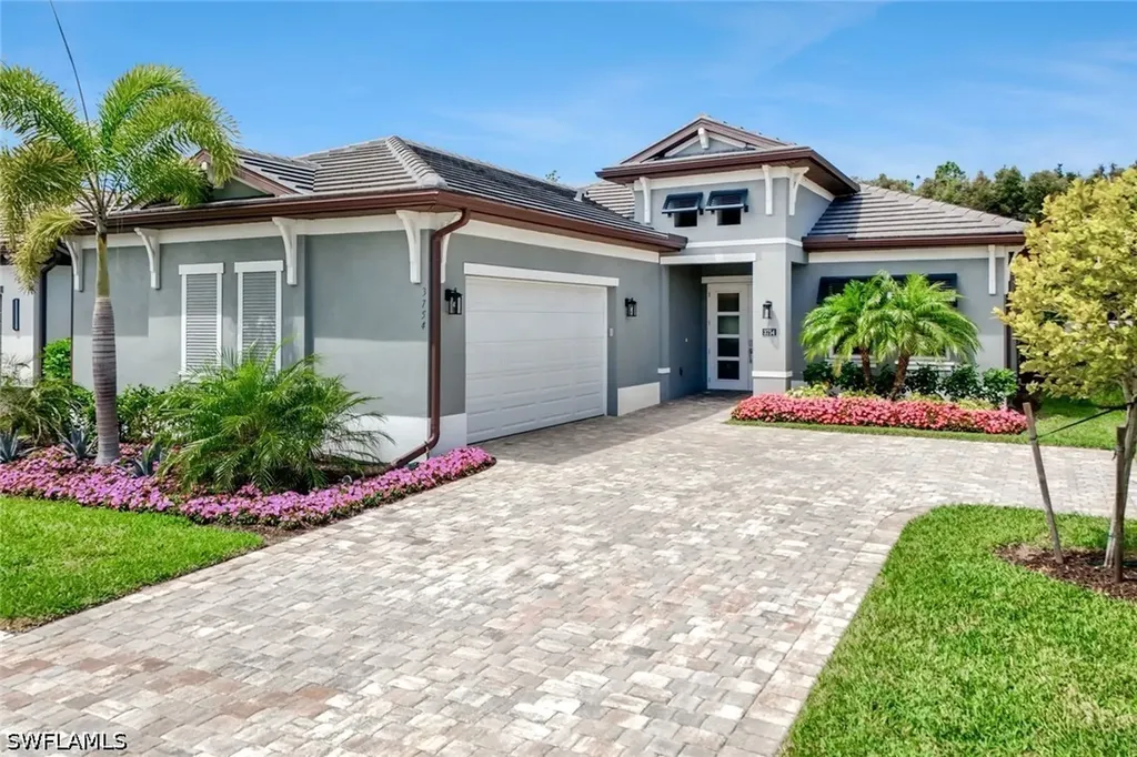 3754 Sapphire Cove Circle Naples FL 34114