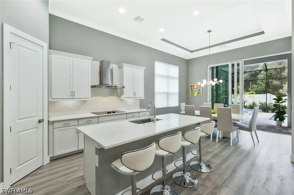 3754 Sapphire Cove Circle Naples FL 34114