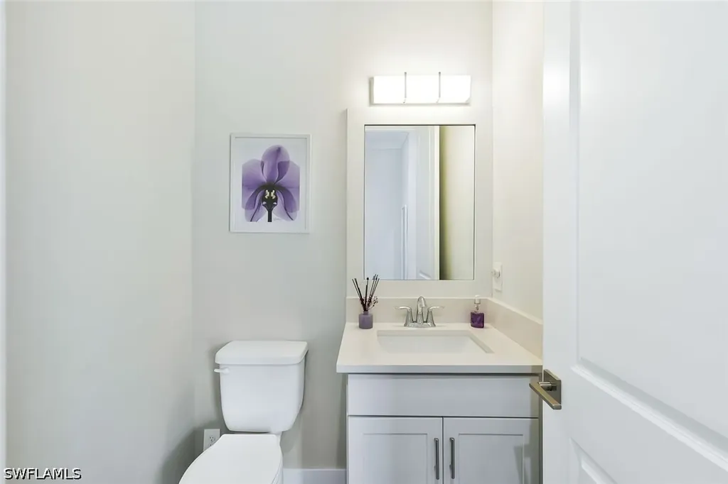 3754 Sapphire Cove Circle Naples FL 34114