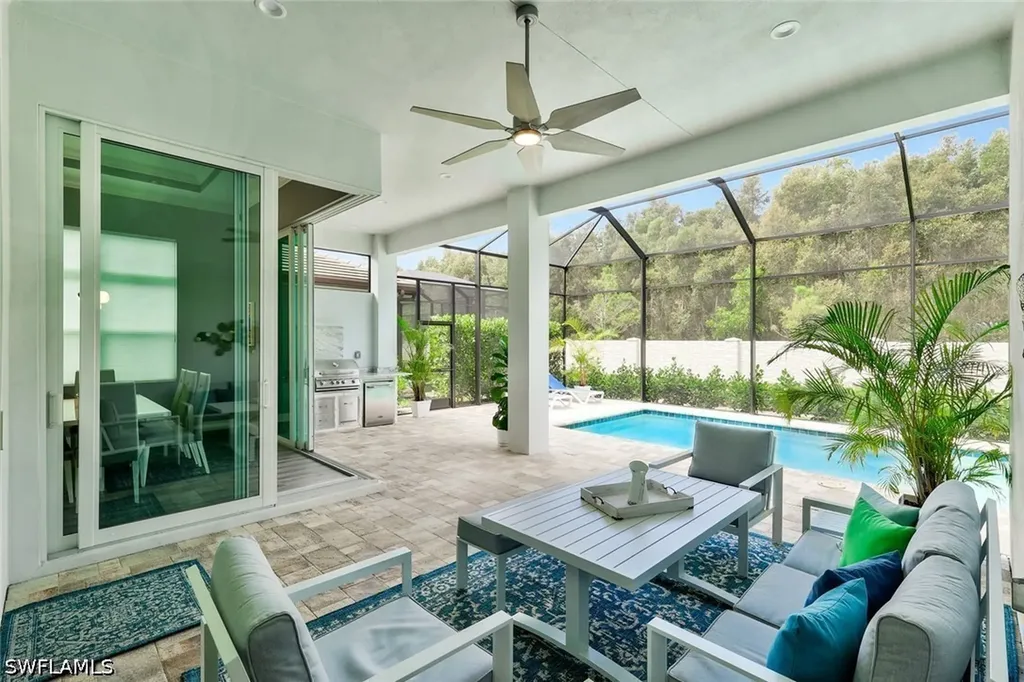 3754 Sapphire Cove Circle Naples FL 34114