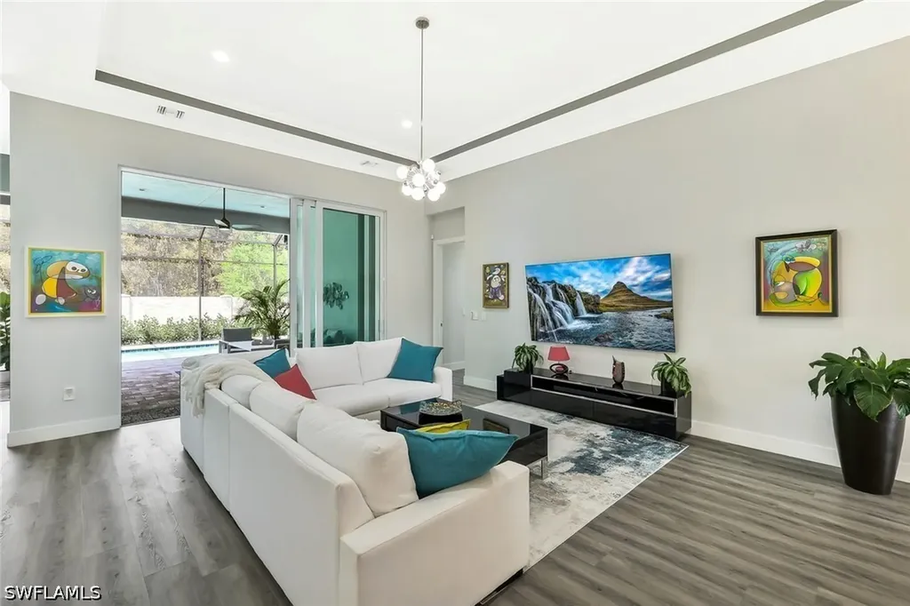 3754 Sapphire Cove Circle Naples FL 34114