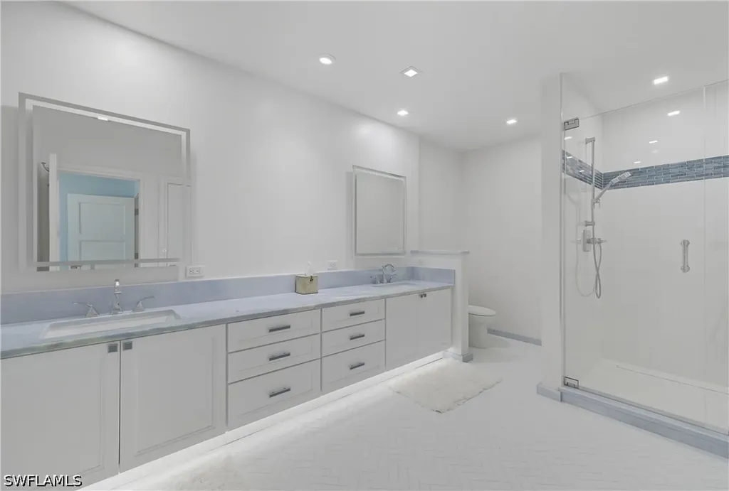 360 Carlton Place Naples FL 34108