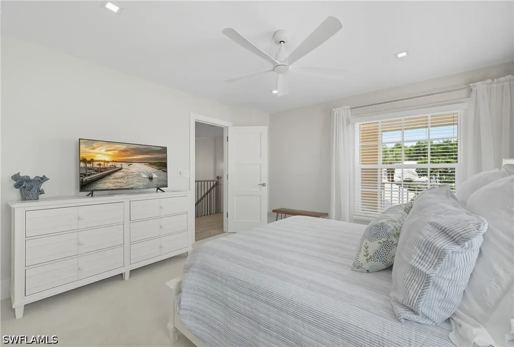 360 Carlton Place Naples FL 34108