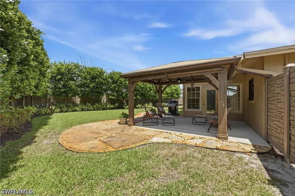 5201 31st Place SW Naples FL 34116