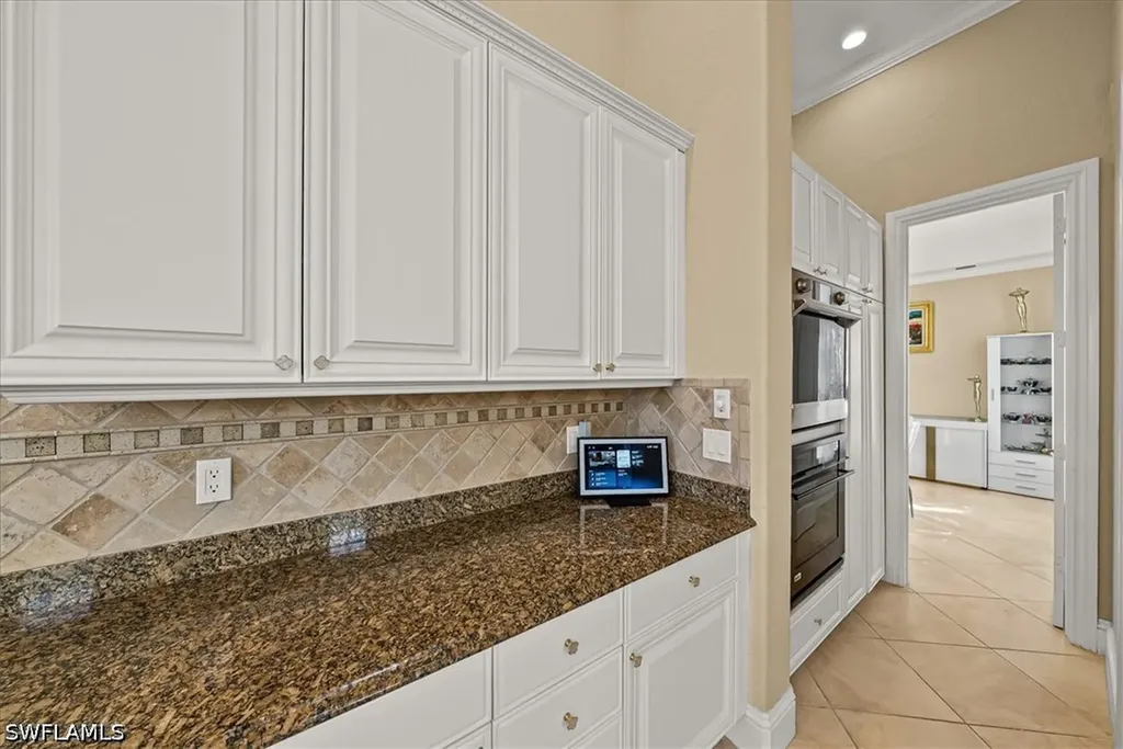 8593 Bellagio Drive Naples FL 34114