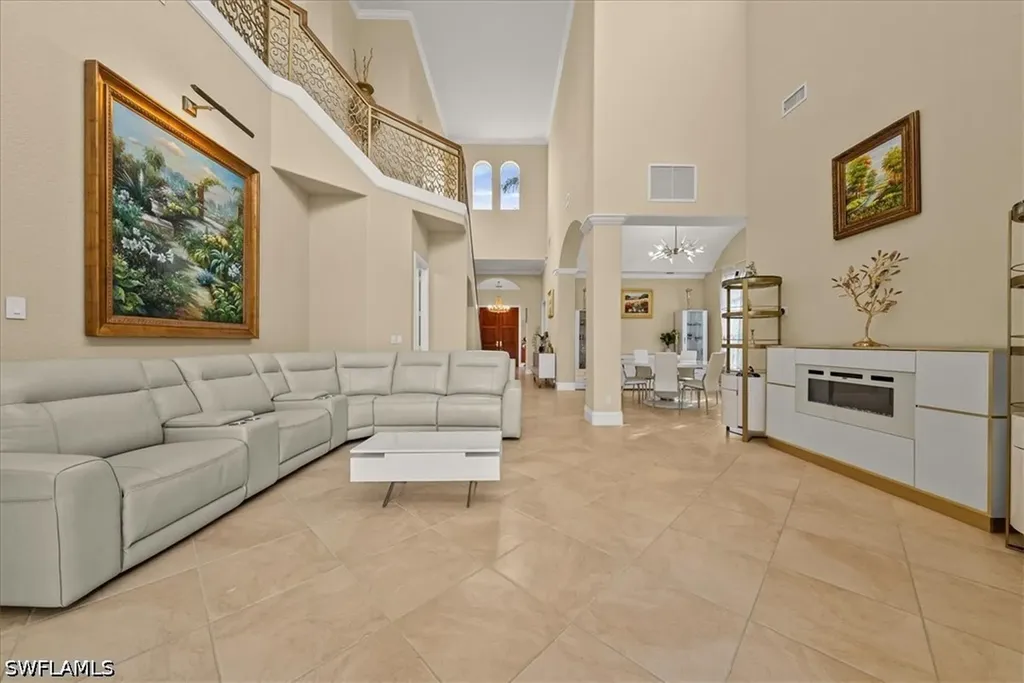 8593 Bellagio Drive Naples FL 34114