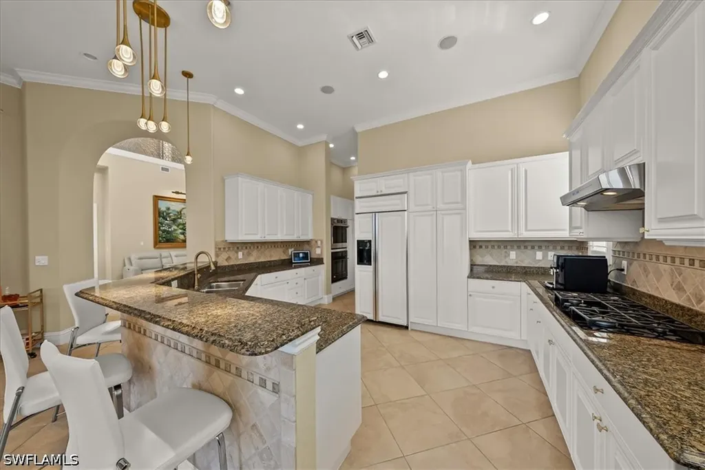 8593 Bellagio Drive Naples FL 34114