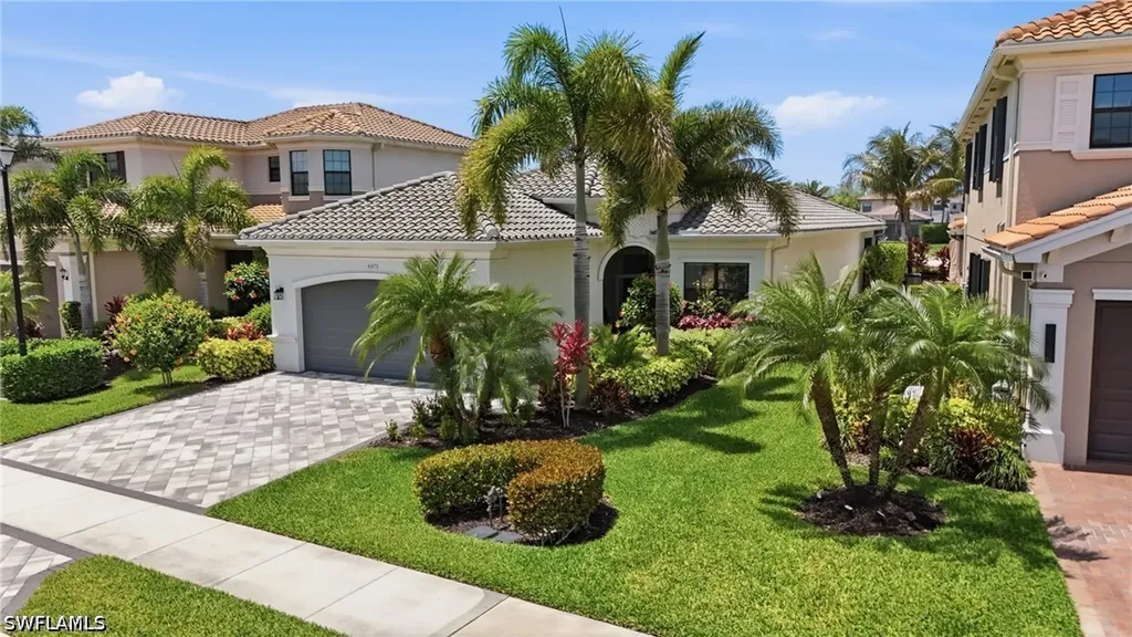 4475 Crimson Avenue Naples FL 34119