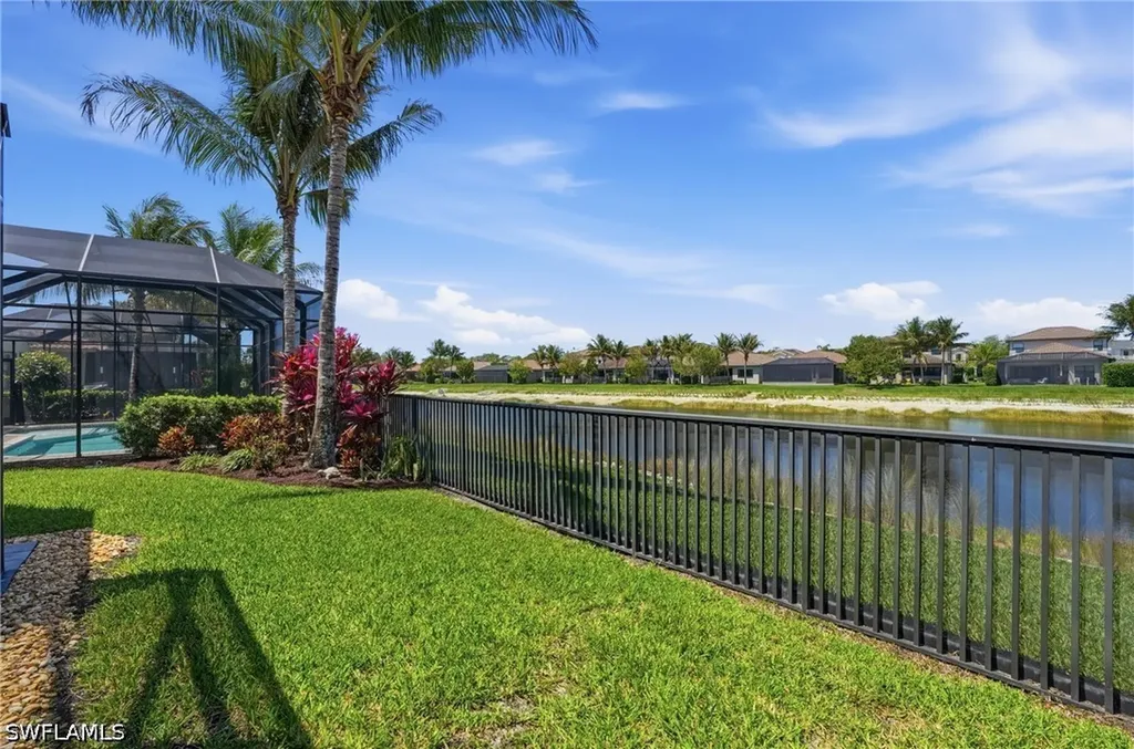 4475 Crimson Avenue Naples FL 34119
