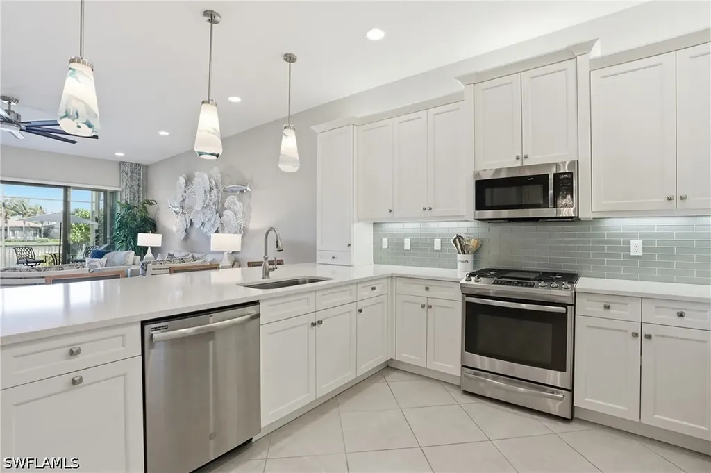 4475 Crimson Avenue Naples FL 34119