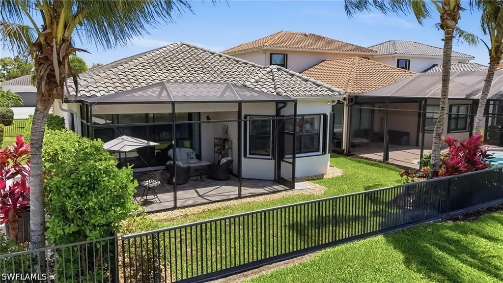 4475 Crimson Avenue Naples FL 34119