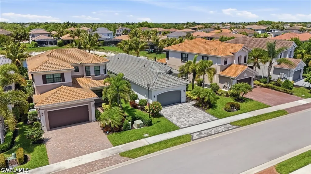 4475 Crimson Avenue Naples FL 34119